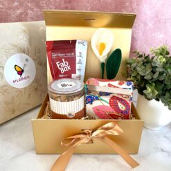 Kind to Earth Hamper